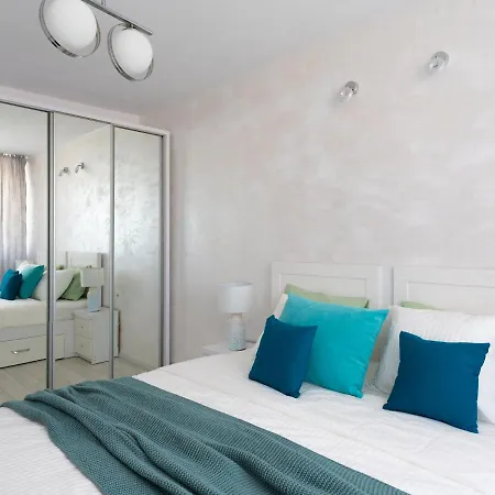 Central Exquisite White *