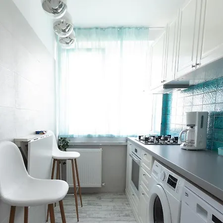 Central Exquisite White