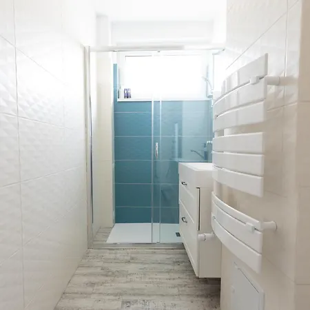 Apartament Central Exquisite White