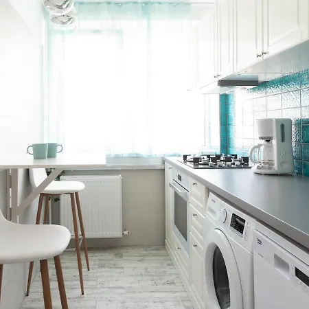 Central Exquisite White * Bukareszt